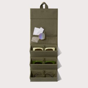 dagne-2025-Eco_Sunglasses_Organizer_Dark_Moss_topdown.jpg